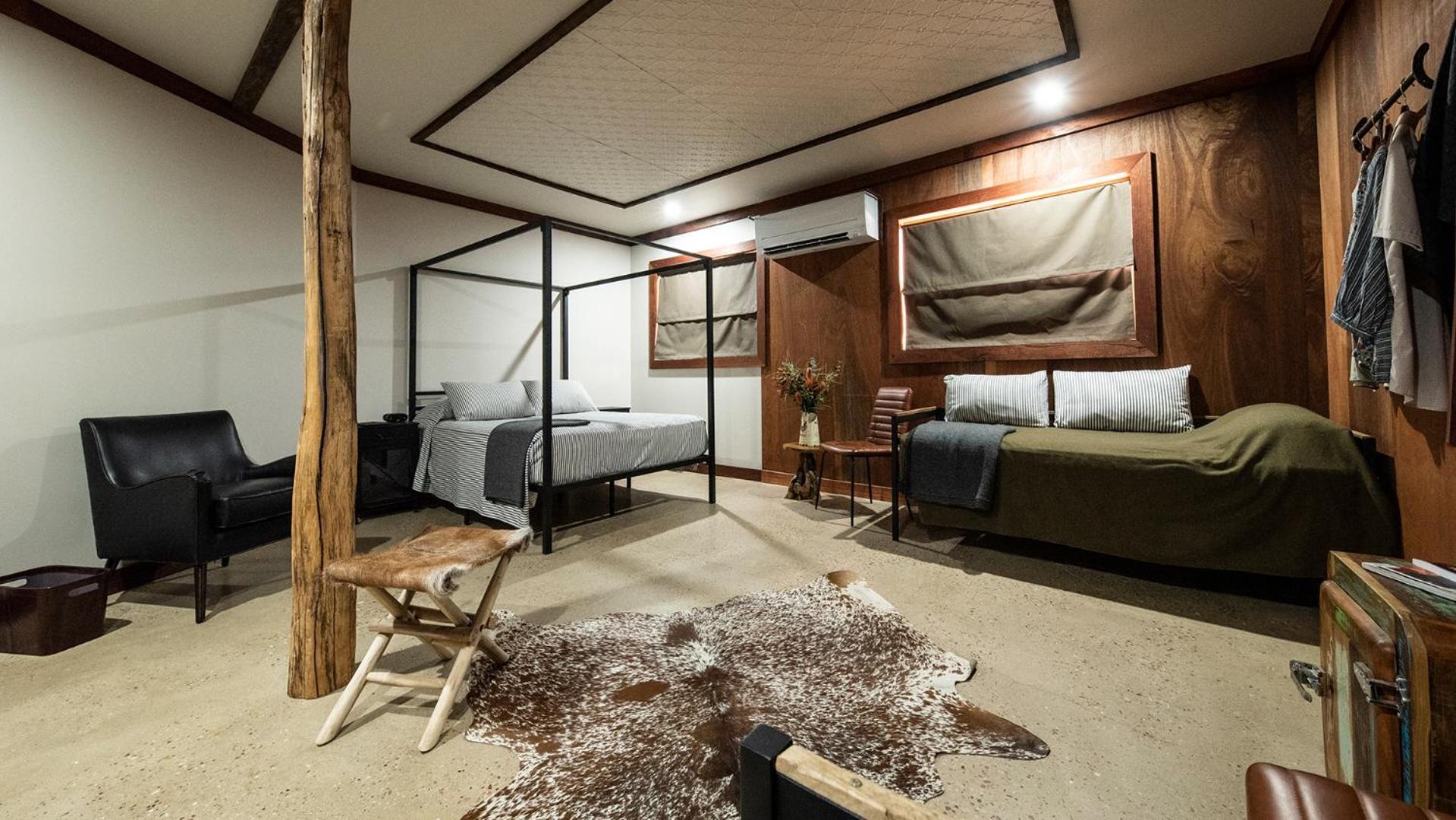 The Staging Post Motel Longreach Buitenkant foto
